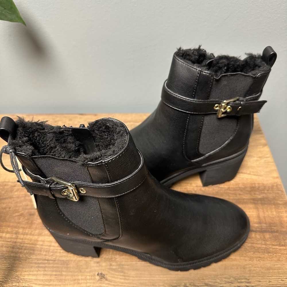 Aldo Qimas Fur Lined Chelsea Boots. Size 8. NWT. - Picture 5 of 8